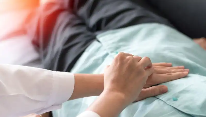 Doktora Gittiğinde Şok Gerçekle Yüzleşti: Bir Yıl Ömrü Kaldığını Öğrendi