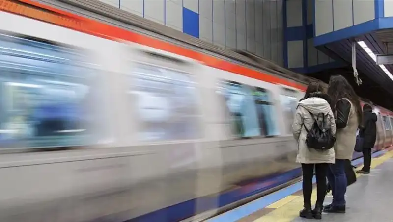 İstanbul'da 1 Mayıs İçin Ulaşım Düzenlemeleri: Metro ve Otobüsler Açılacak mı?