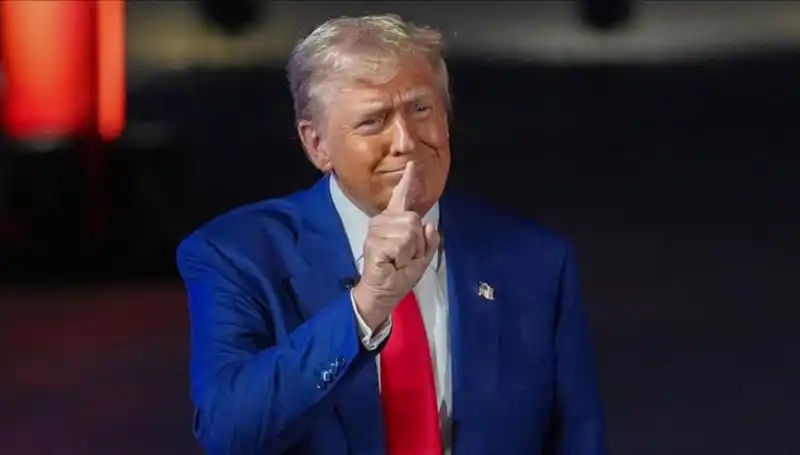 Trump’tan Wall Street Journal’a Şok Hamle: Epstein Mektubu Ne Anlama Geliyor?