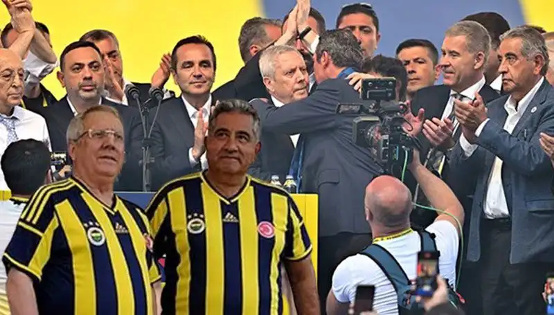 Mahmut Uslu'dan Ali Koç'a Şok İstifa Çağrısı ve Adaylık Açıklaması!