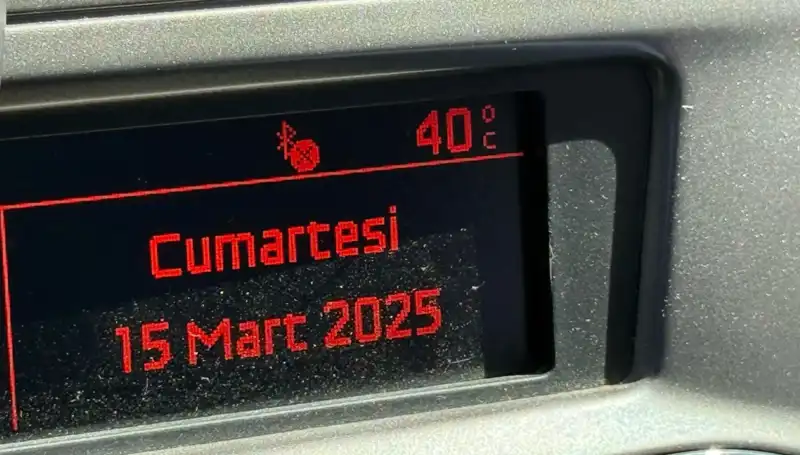 Termometreler Adana'da 40 Dereceyi Geçti: Sıcaklık Rekoru Tazelendi