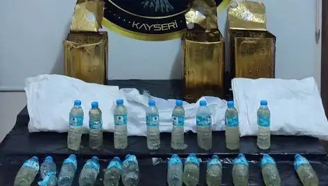 Bal Tenekelerinin İçinden Kilolarca Metamfetamin Çıktı: Şok Eden Olay