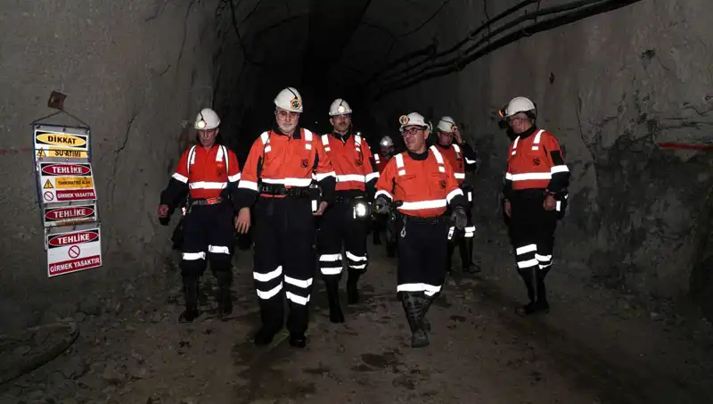 Bakan Işıkhan Altın Madeninde Kritik İncelemede Bulundu!