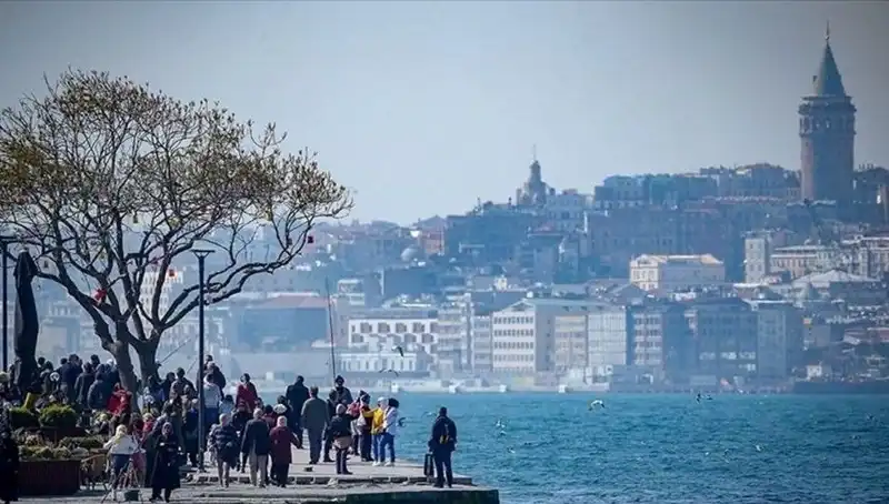 İstanbul'da Bahar Havası Geri Dönüyor: Hafta Sonu Sıcaklık Artışı Bekleniyor