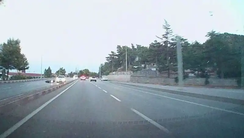 Motosiklet ile Otomobil Çarpıştı: Korkutan Kaza ve Sonrasında Yaşananlar