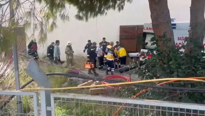 İstanbul'da Trafo Merkezinde Patlama: İşçi Ağır Yaralandı!