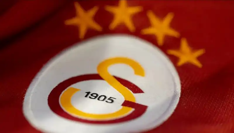 Galatasaray'ın Hakem Kararına Tepkisi: Futbol Arenasında Tartışmalar Büyüyor