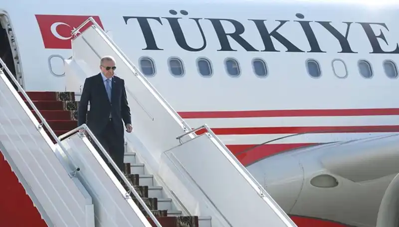 Cumhurbaşkanı Erdoğan, İtalya Gezisi Sonrası Türkiye'ye Dönüş Yaptı