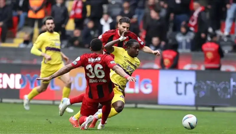 Süper Lig Heyecanı Yeniden Başlıyor: Haftanın Maçları ve Beklentiler