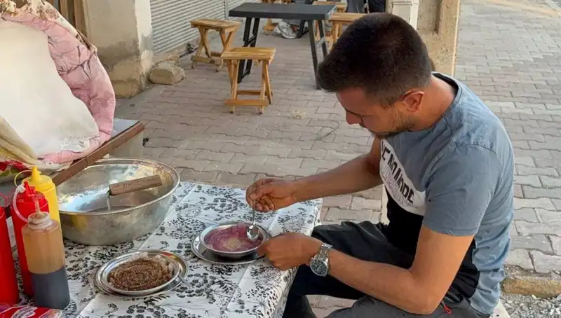 Toros Dağları'nın Zirvesindeki Lezzet: 50 TL'ye Doğadan Taze Tabağınız