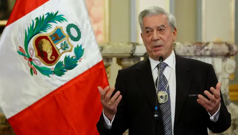 Mario Vargas Llosa: Nobel Ödüllü Yazar Hayatını Kaybetti, Edebiyat Dünyası Yas Tutuyor