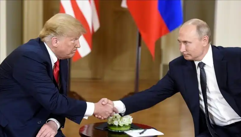 Kremlin'den Sürpriz Açıklama: Putin, Trump ile Görüşmelere Kapıları Açık Tutuyor