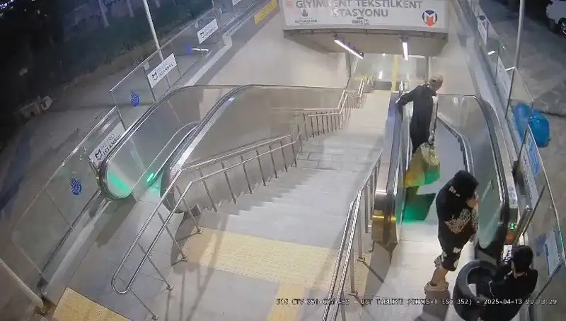 Metro İstasyonuna Çöp ve Lastik Atan Şüphelilere Gözaltı: Olayın Detayları