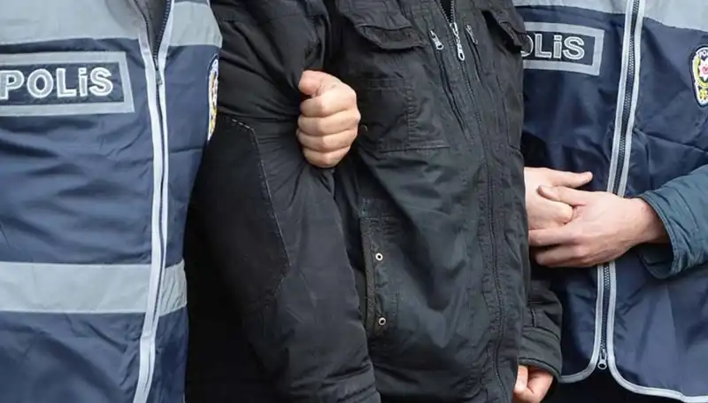 İstanbul'da "Huzur İstanbul" Denetimi: Bin 35 Gözaltı İle Güvenlik İhlalleri Ortaya Çıktı