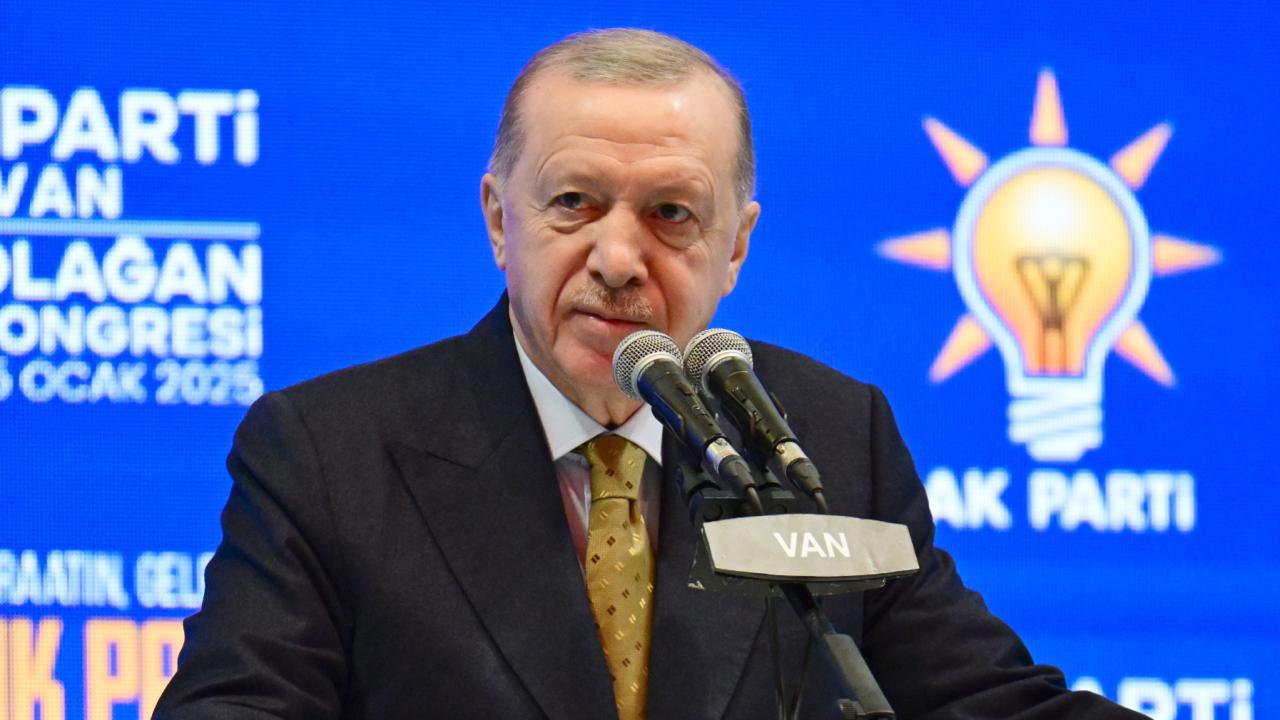 Cumhurbaşkanı Erdoğan: Kamplaştırılmanın Önüne Geçeceğiz