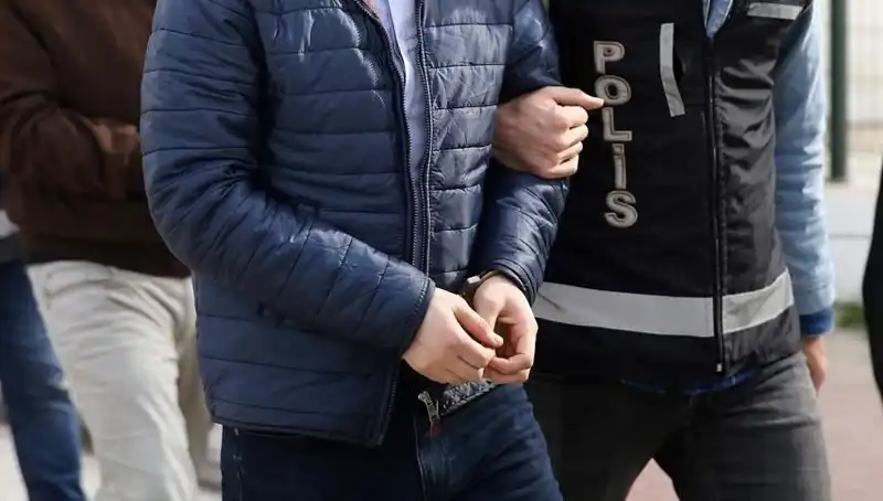 Hırsızlara Suçüstü: 5 Kişi Yakalandı, Olayın Perde Arkası Neler?