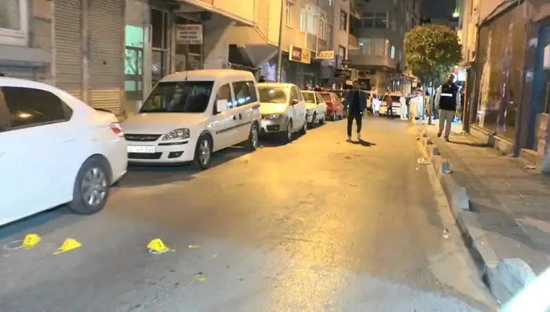 İstanbul'da Motosikletli Saldırı: Şok Edici Olayda Bir Ölü, Bir Yaralı