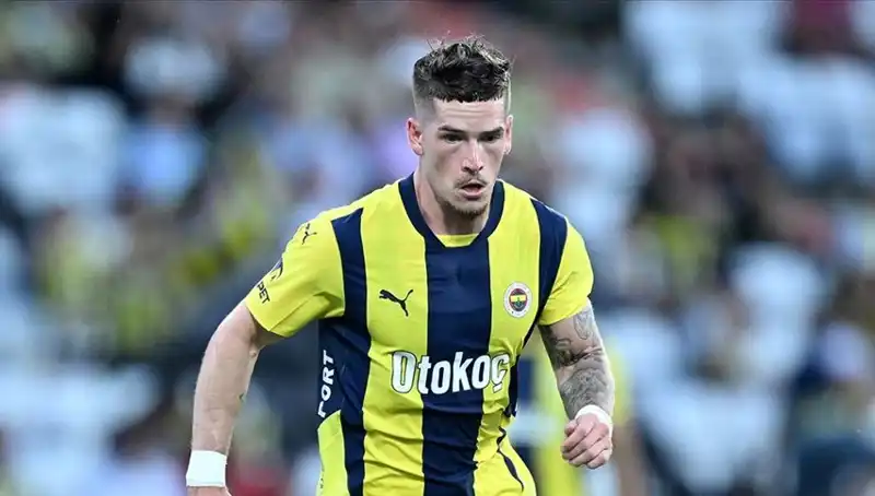 Ryan Kent, Yeni Takımıyla Futbol Kariyerinde Yeni Bir Sayfa Açtı!