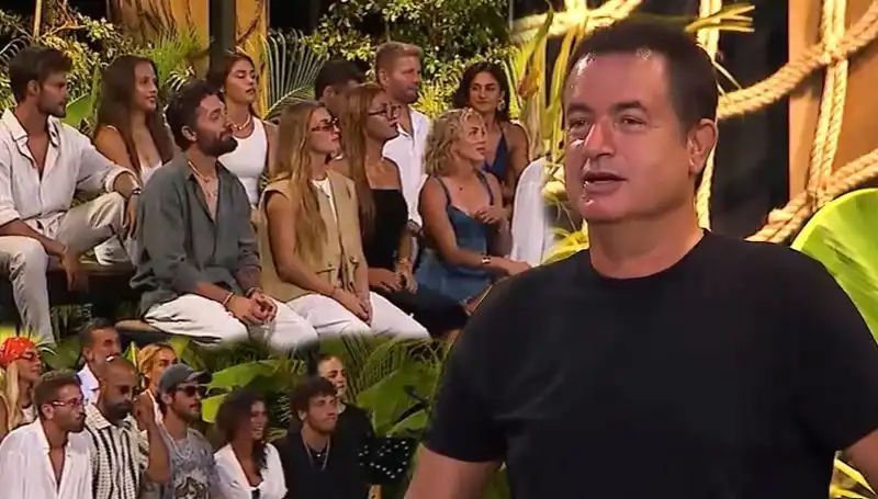 Survivor'da Birleşme Partisi: Şarkı Yarışmasına Katılan Ünlü İsimler