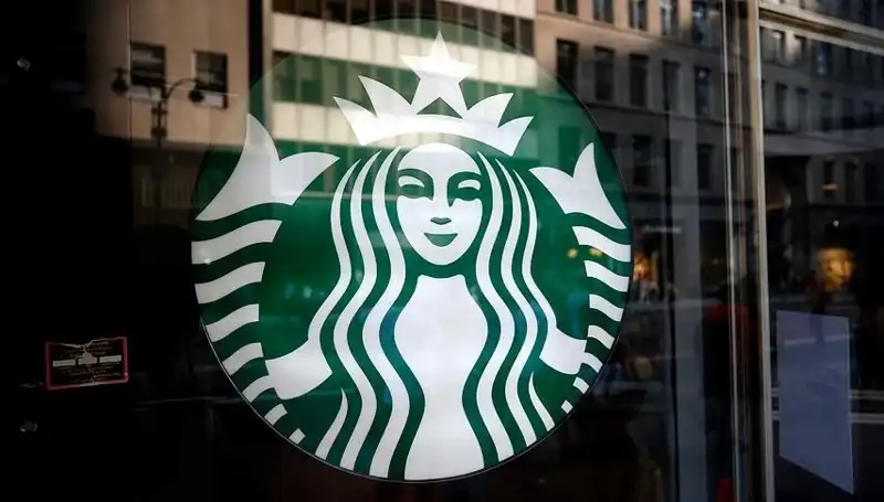 Starbucks'ın Küresel Satışlarında Düşüş: Nedenleri ve Gelecek Beklentileri