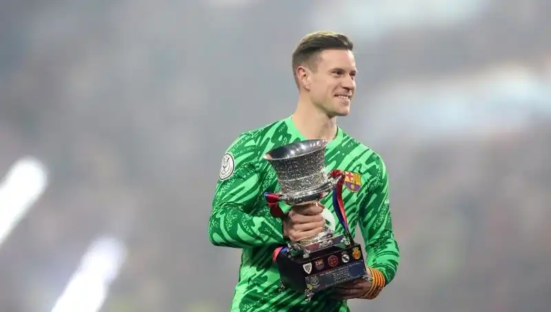 Barcelona'da Ter Stegen Geri Dönüş Hazırlığında, Takımda Özlem Duyuluyor!