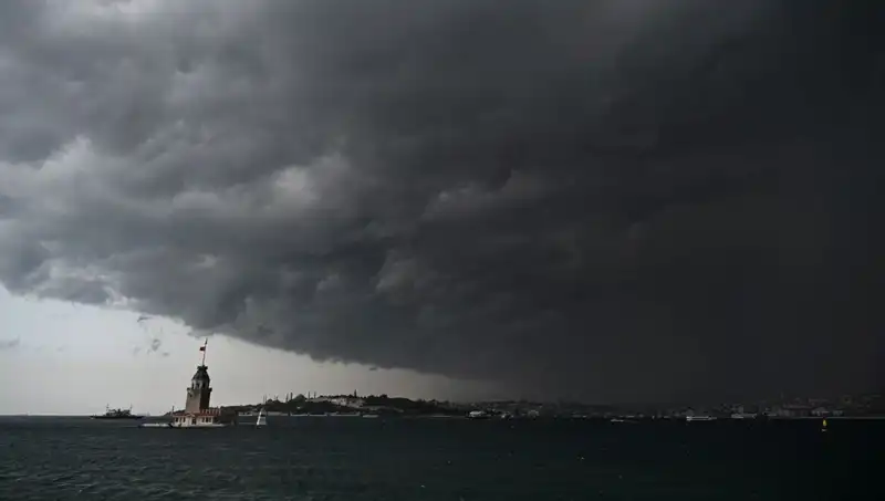 Bu Haftanın Hava Durumu: Sağanak ve Soğuk Geldi Çattı!