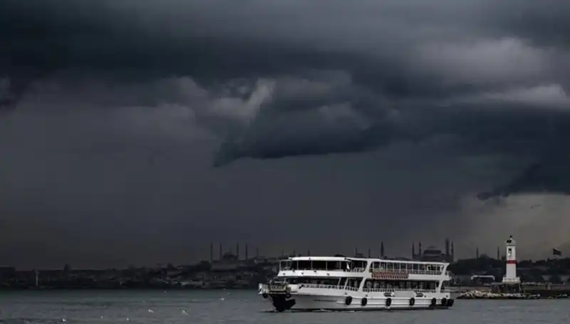 İstanbul'da Sağanak Yağış Uyarısı: Hava Durumu Hakkında Bilmeniz Gerekenler