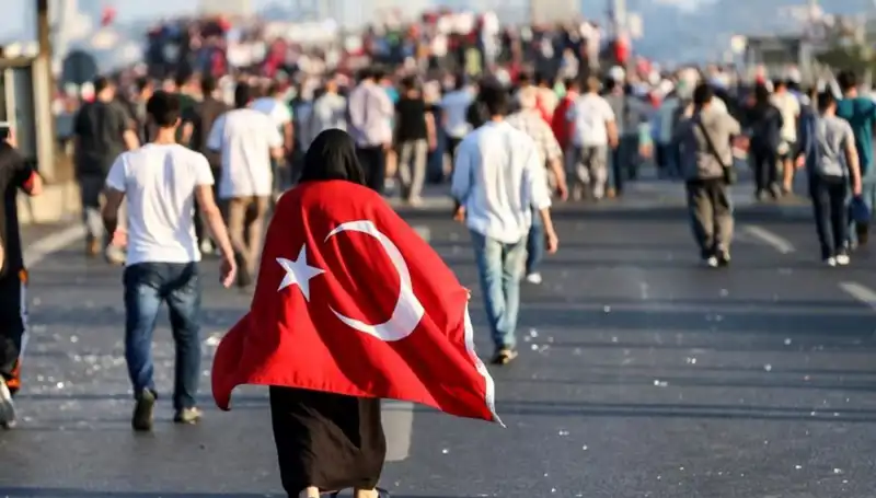 Kabineden 15 Temmuz’a Dair Anlamlı Mesajlar Yayınlandı