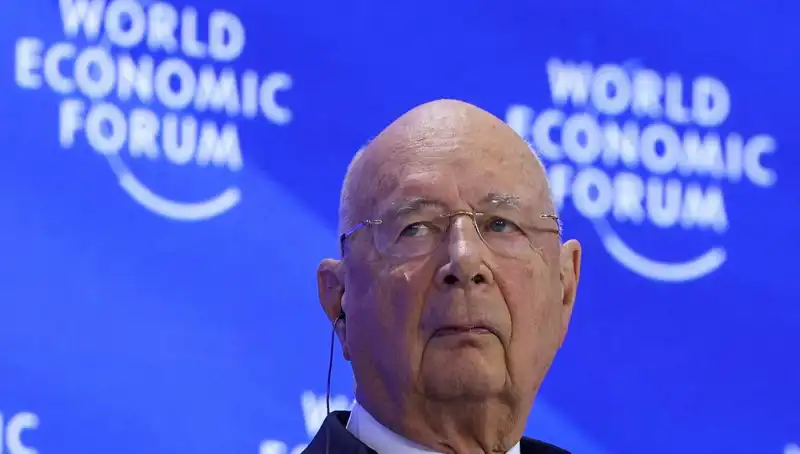 Davos'ta Deprem Etkisi: İfşacı Mektubu İstifaları Beraberinde Getirdi