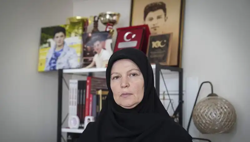 15 Temmuz'un Genç Şehidi: Mahir Ayabak'ın Annesinin Sarsıcı Acısı