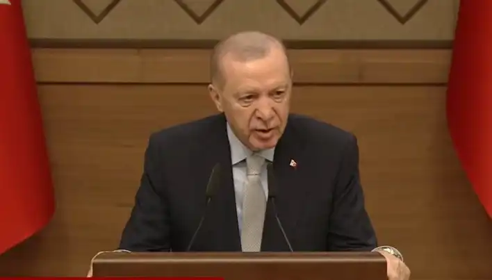 Cumhurbaşkanı Erdoğan, Provokatif Gazetecilere Sert Tepki Gösterdi