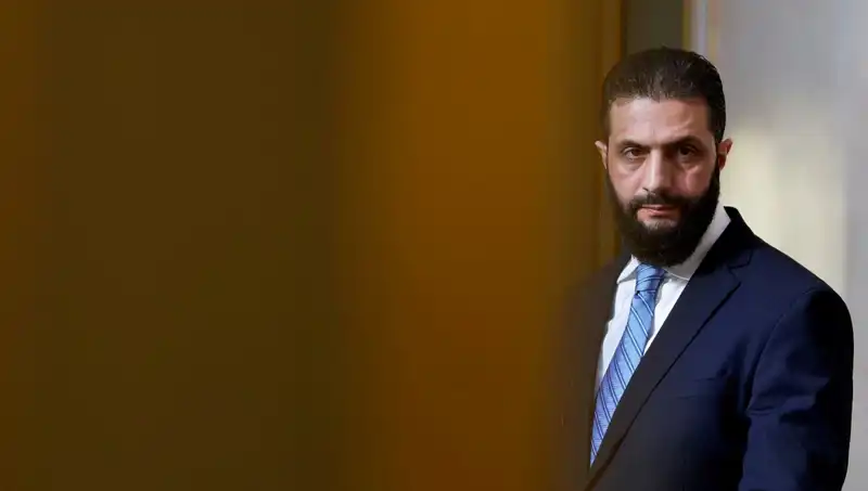 Suriye'nin Lideri Şara, Azerbaycan'ı Ziyaret Ederek Diplomatik Bağları Güçlendiriyor