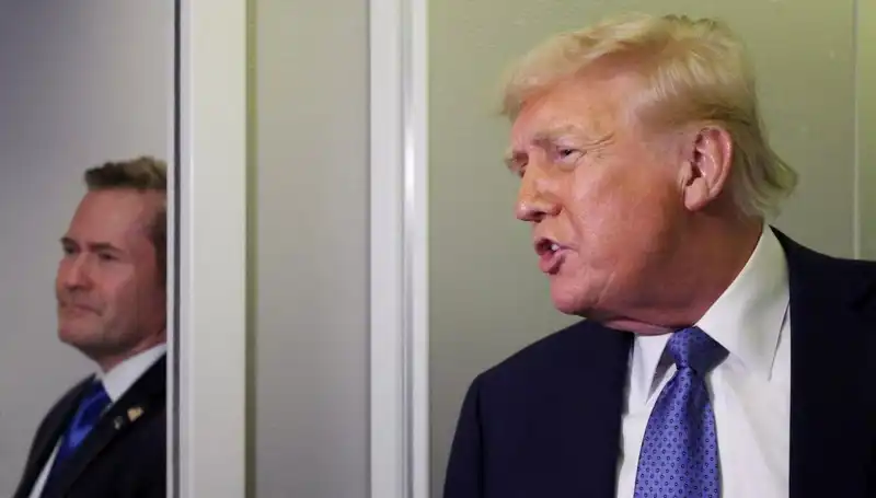 Trump’tan Şok Karar: Mike Waltz Görevden Alındı ve Planlar Sızdı!