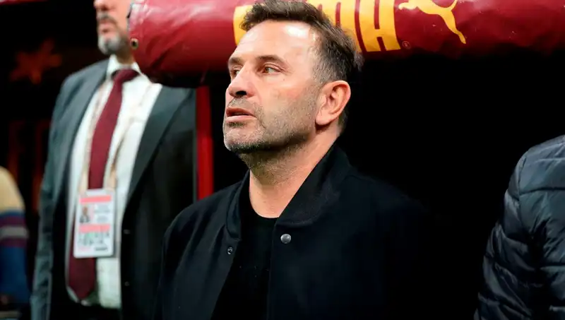 Galatasaray'da Okan Buruk'tan Sürpriz Değişiklik: Yeni Strateji Ne Getirecek?