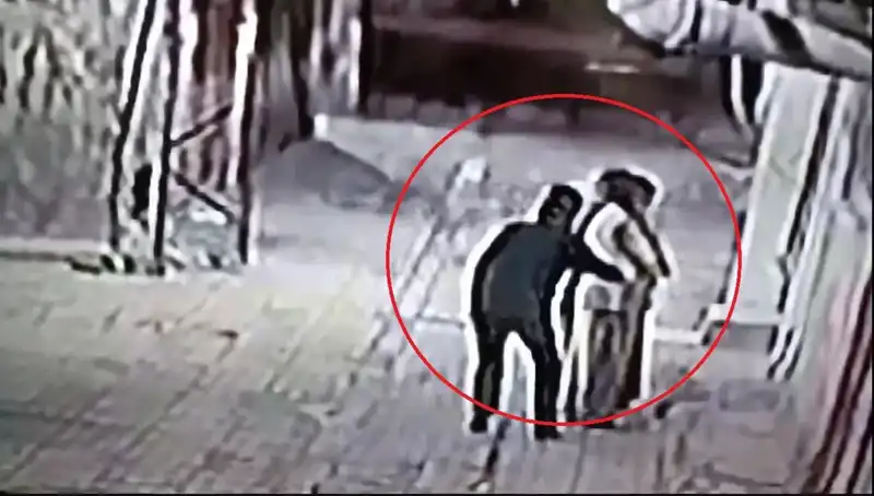 Polislerden Kapkaççılara Şok Operasyon: Simitçi ve Pazarcı Kılığına Girdiler