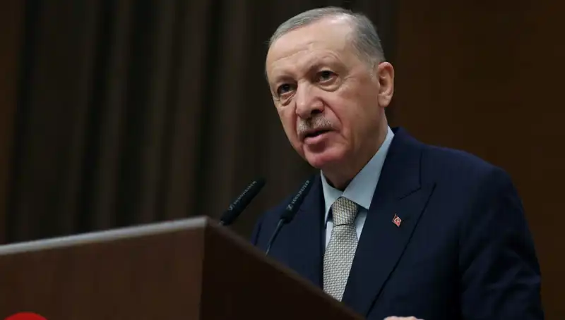 Cumhurbaşkanı Erdoğan'dan Sokak Terörü Açıklaması: Soygun Perdeleme Çabası!