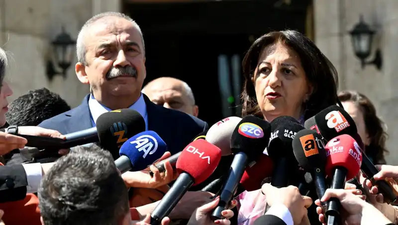 Sırrı Süreyya Önder Kimdir? Hastalığı Hakkında Bilinmesi Gerekenler