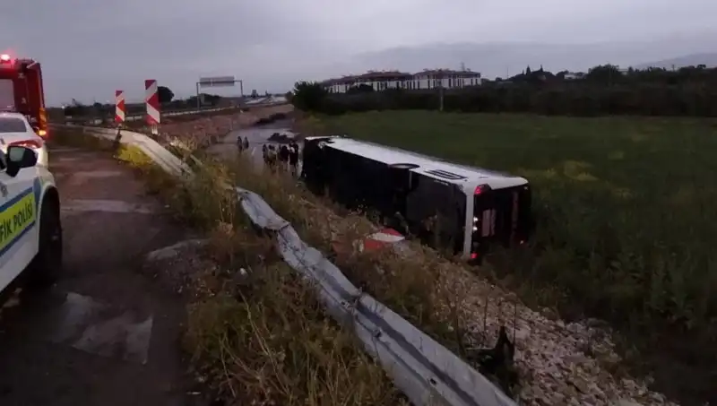 Manisa'da Yolcu Otobüsü Faciası: Yaralılar ve Kaza Anının Detayları