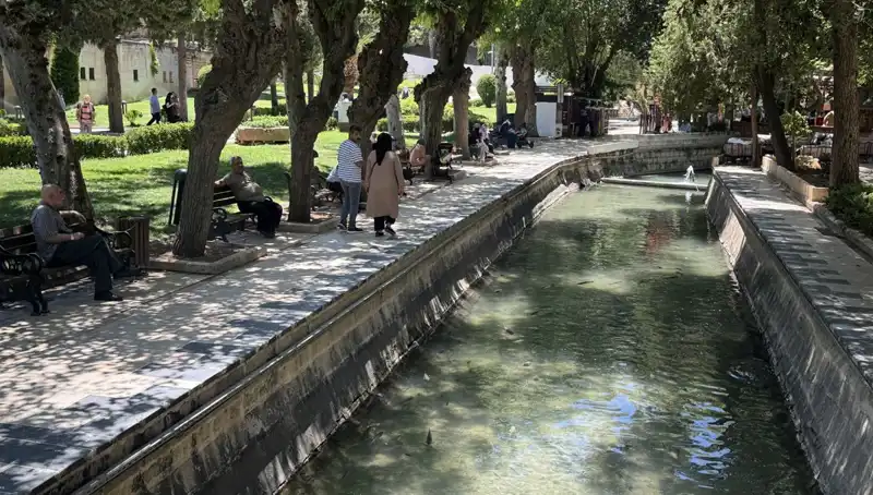 Şanlıurfa'da Yazın Şiddetli Yüzü: Sıcaklık Rekorları Tırmanıyor!