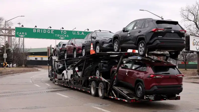Toyota, ABD Pazarında Hibrit Araçlar İçin Radikal Değişikliklere Gidiyor