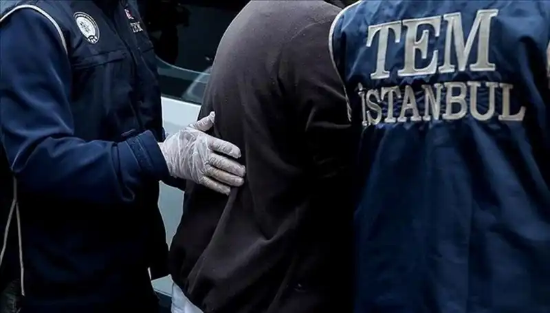 İstanbul'da DHKP-C Operasyonu: 35 Gözaltı ve Eski Başkan Şükrü Genç'in İsim Sarmalı