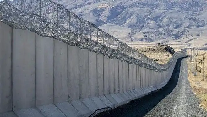 Edirne-Yunanistan Sınırında Yeni Duvar Projesi: Göç İdaresi'nden Açıklama Geldi