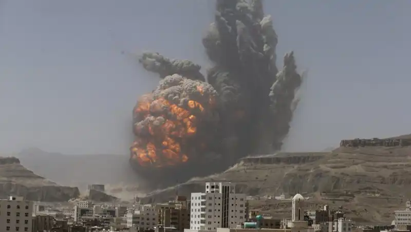 ABD'nin Yemen'deki Hava Saldırısı: 5 Ölü, 13 Yaralı!